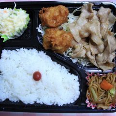 カラアゲ＆しょうが焼き(520円)
